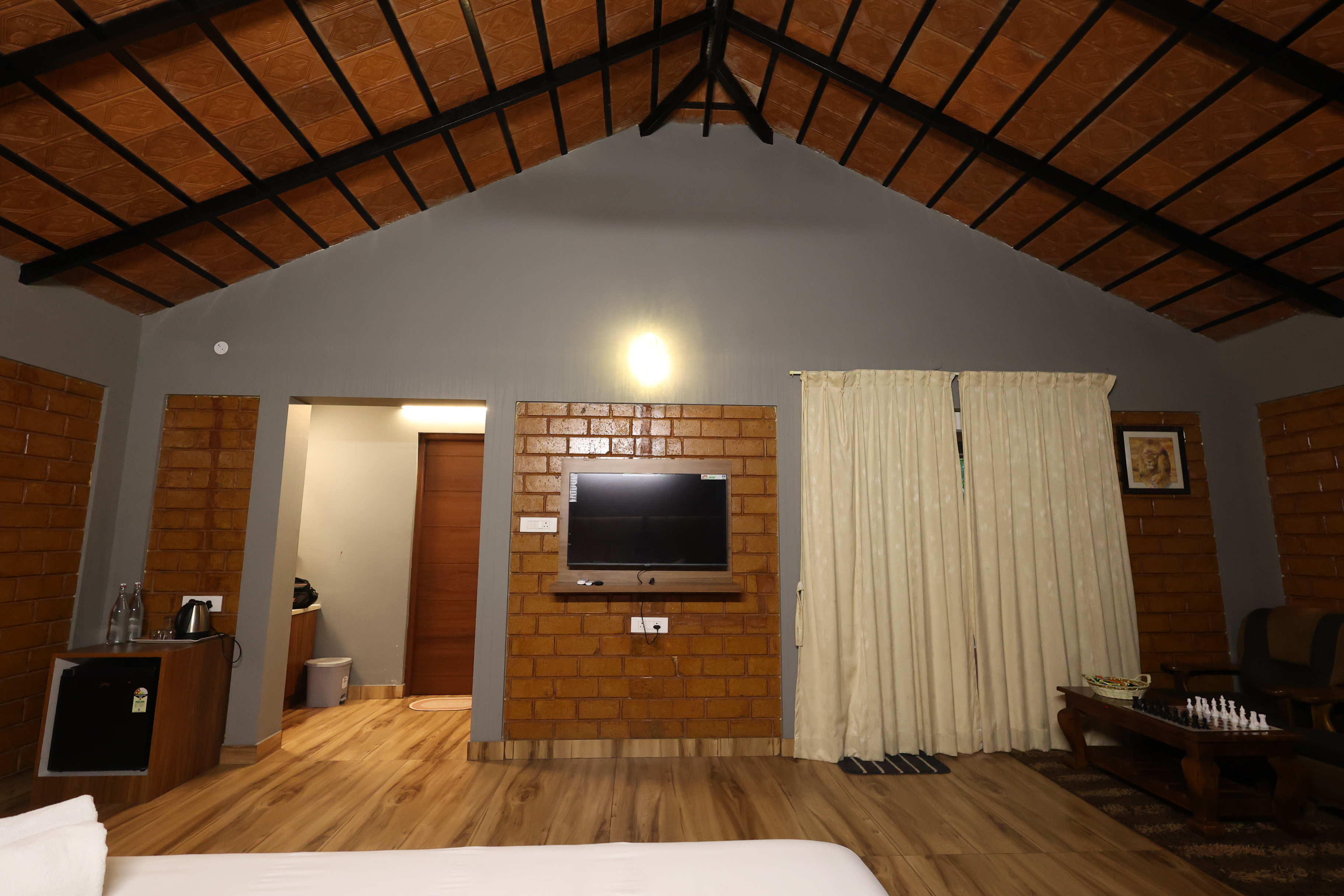 Gallery 6